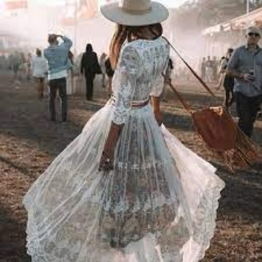 Spell and the Gypsy Canyon Moon Mesh Duster. Size small. NWOT.